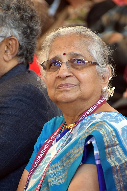 5 Indian Women Writers Whose Stories Can Inspire Young India